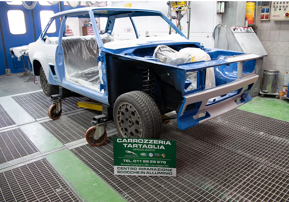 Fiat 131 Abarth – scocca durante il restauro