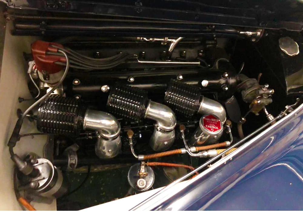 Vano motore dell’Alfa Romeo 6C 2500